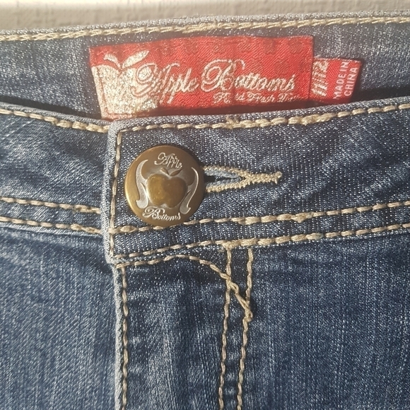 Apple Bottoms Midrise Straight Leg Blue Jeans - Picture 12 of 15